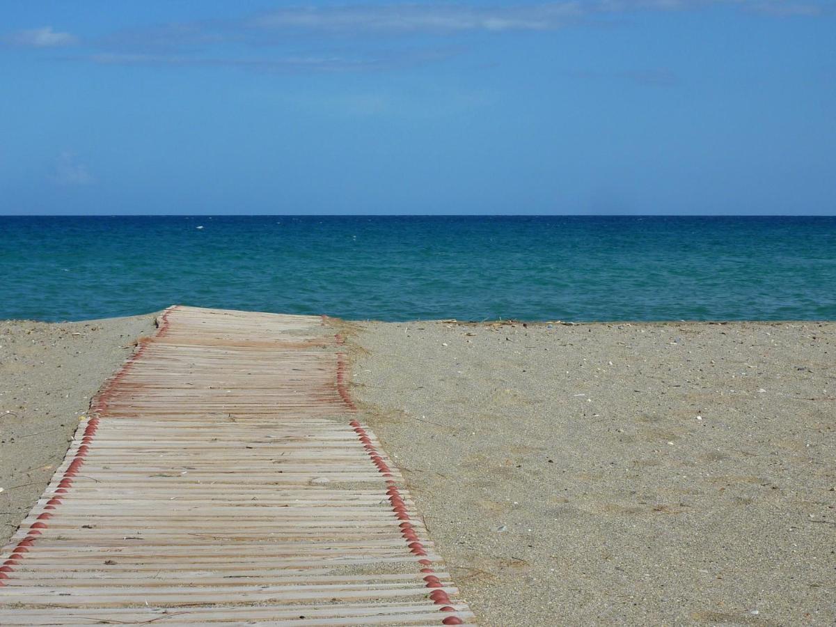 Villa Amvrosia Nr Kalives Crete Arménoi Dış mekan fotoğraf